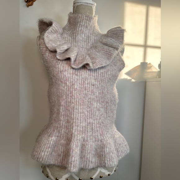 Gorgeous Zara baby pink ruffle knit top - Picture 7 of 9